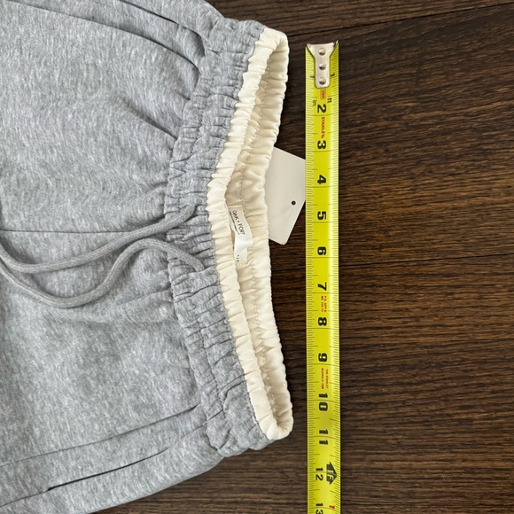Size S NWT OAK + FORT Gray Women's Barrel Joggers - Picture 8 of 10